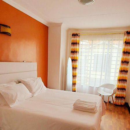 Pleasant Nest Homestay Near Jkia Airport And Sgr Station Nairobi Dış mekan fotoğraf